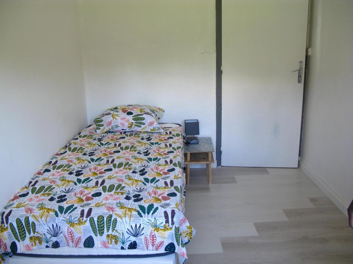 Location& Apartment