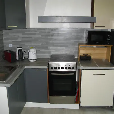 Location& Gites Sarrians Exterior foto